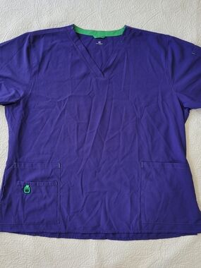 Carhartt women's Cross-Flex V-neck